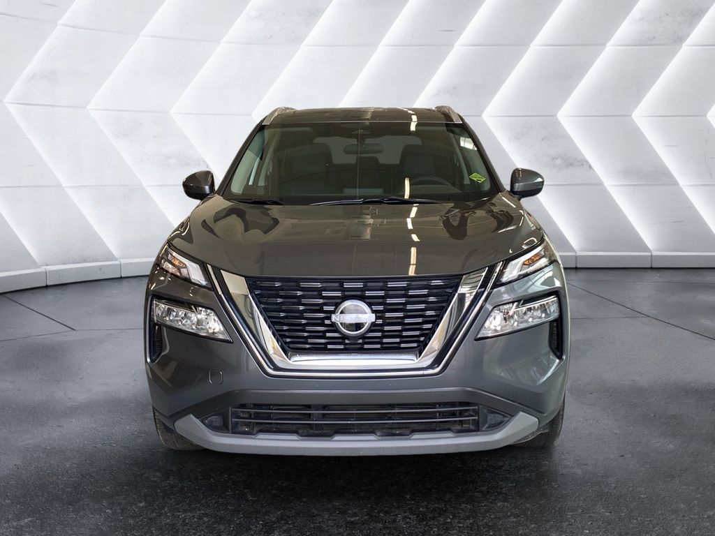 2023 Nissan Rogue SV photo 2