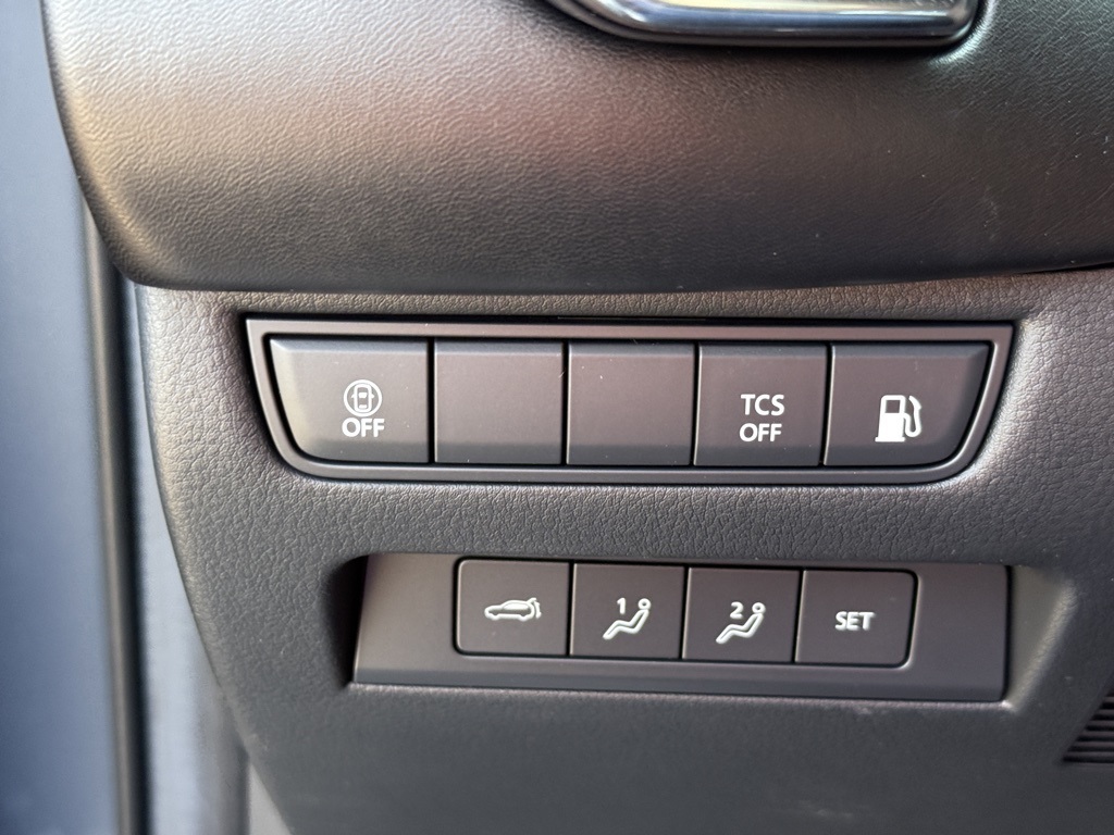 2025 Mazda CX-50 Premium Plus photo 16