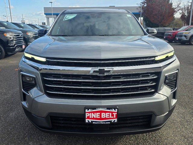 2026 Chevrolet Traverse photo 4