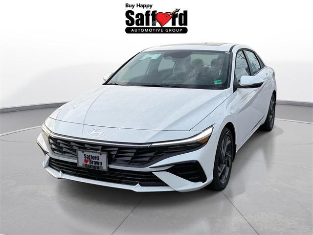 2025 Hyundai Elantra Limited's photo