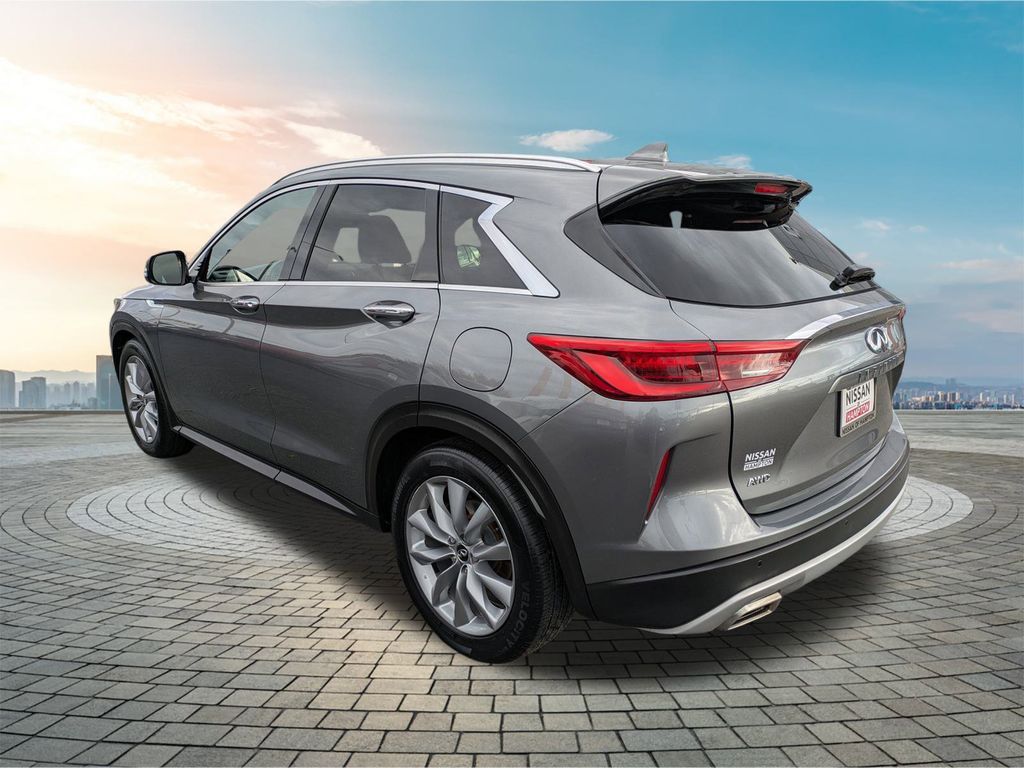 2019 Infiniti QX50 PURE photo 4