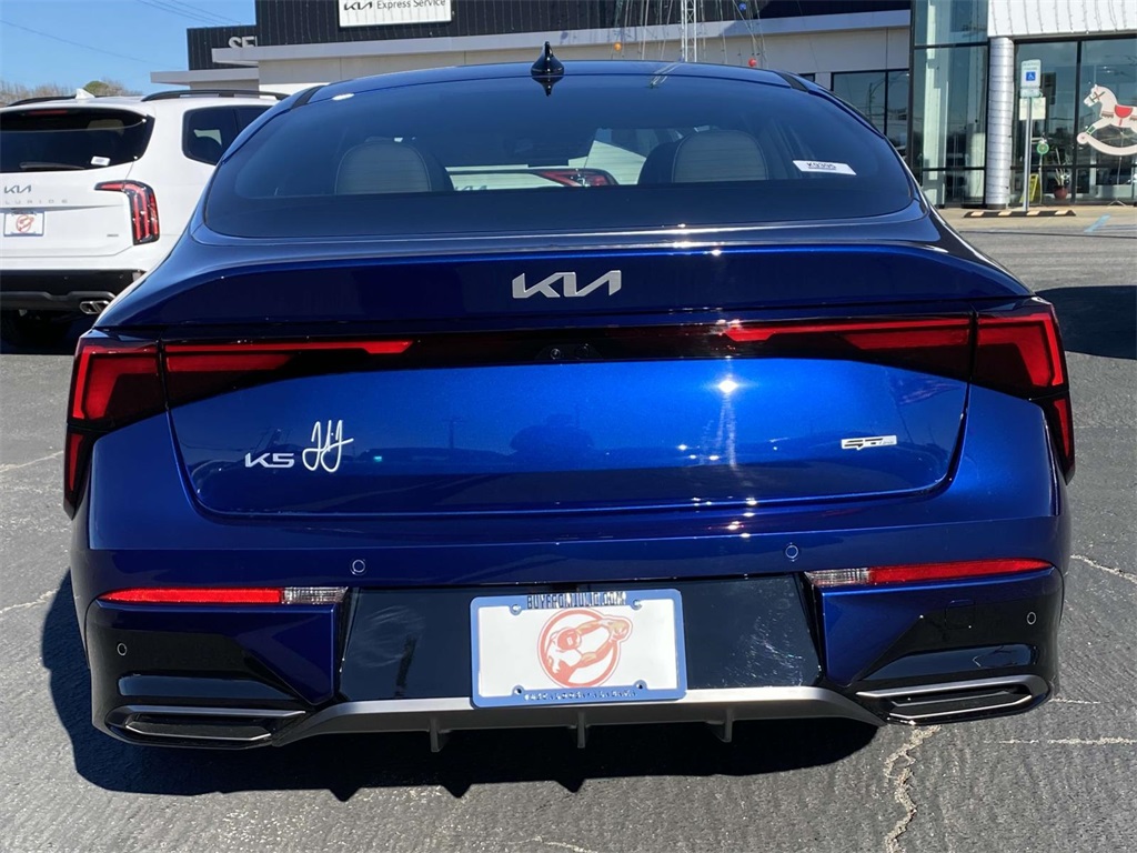 2025 Kia K5 GT-Line photo 5