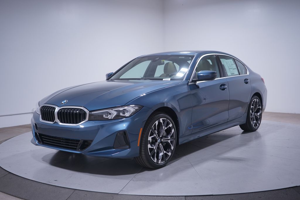 2026 BMW 3 Series 330i's photo