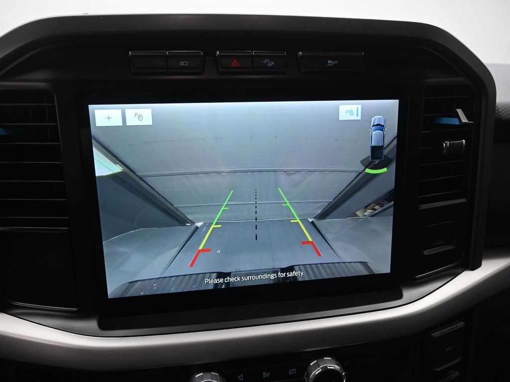 2022 Ford F-150 XLT photo 3