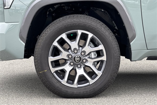 2026 Toyota Tundra 1794 Edition CrewMax photo 32