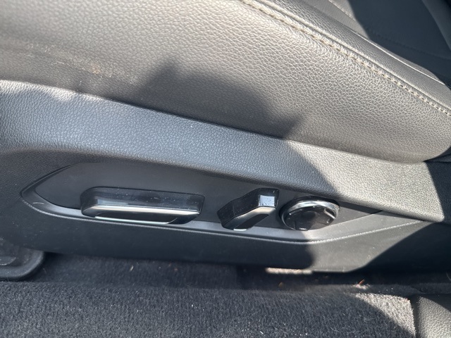 2023 Acura TLX Base photo 16