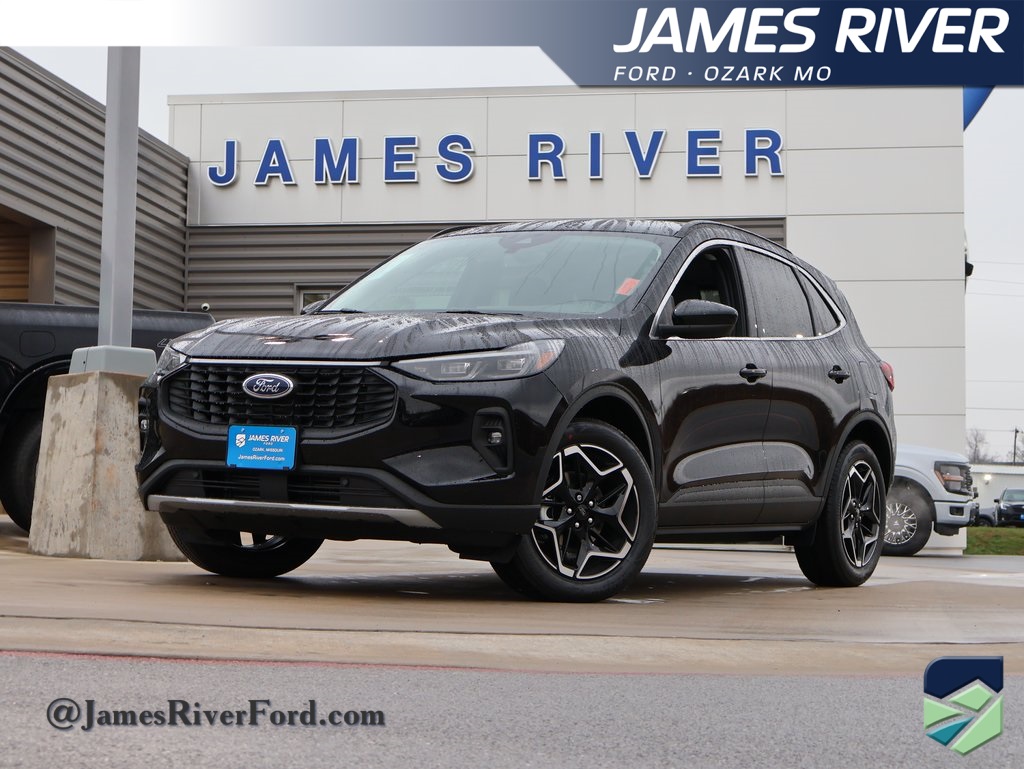 2026 Ford Escape Platinum's photo