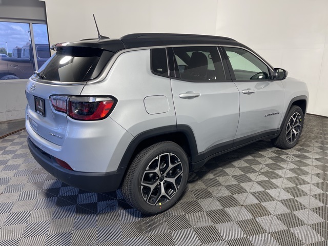 2025 Jeep Compass Limited photo 3