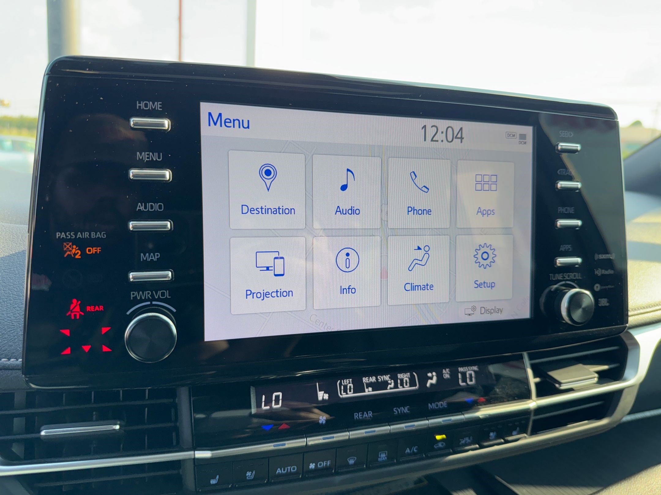 2023 Toyota Sienna XSE photo 24