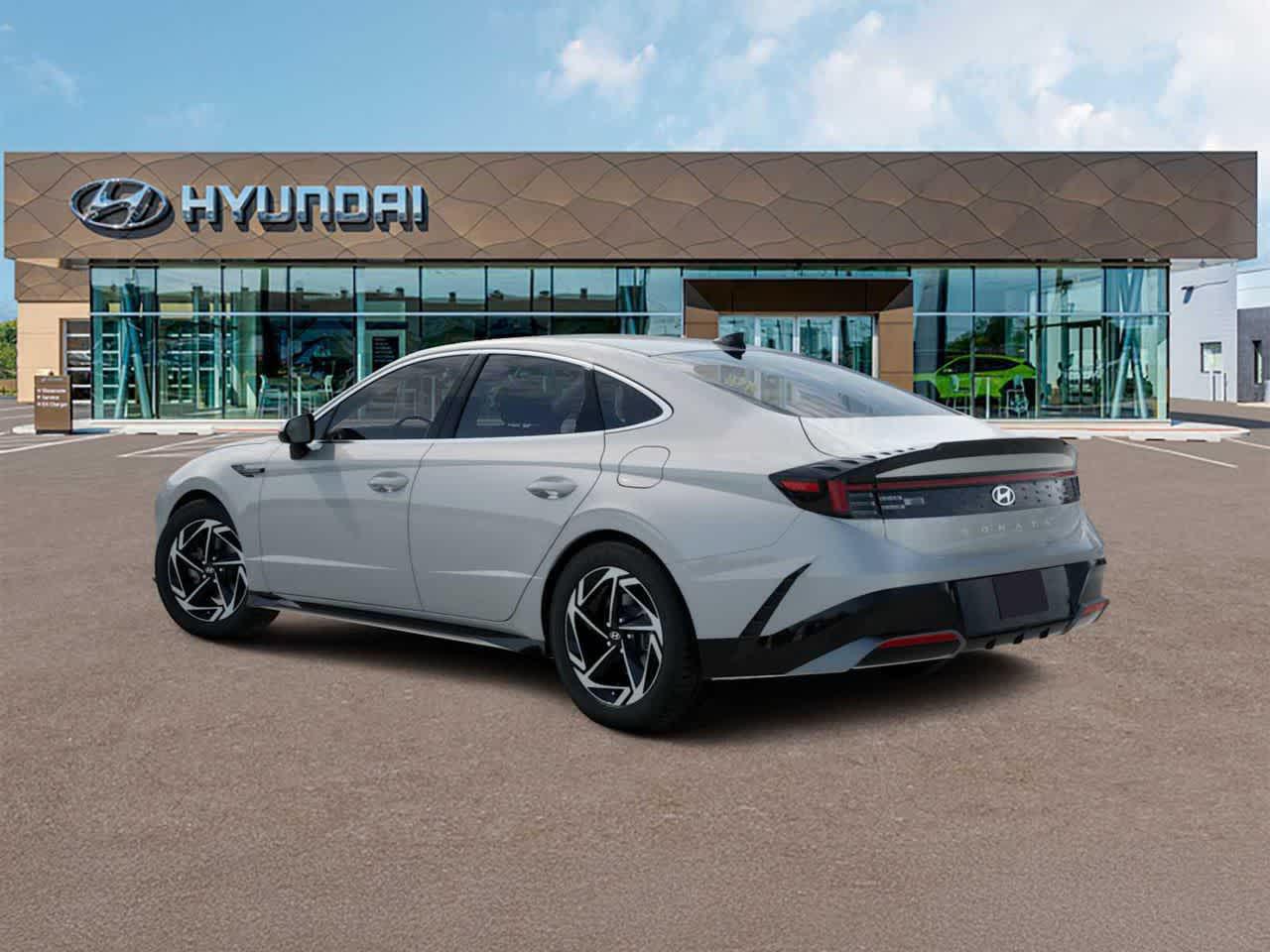 2026 Hyundai Sonata SEL Sport photo 3