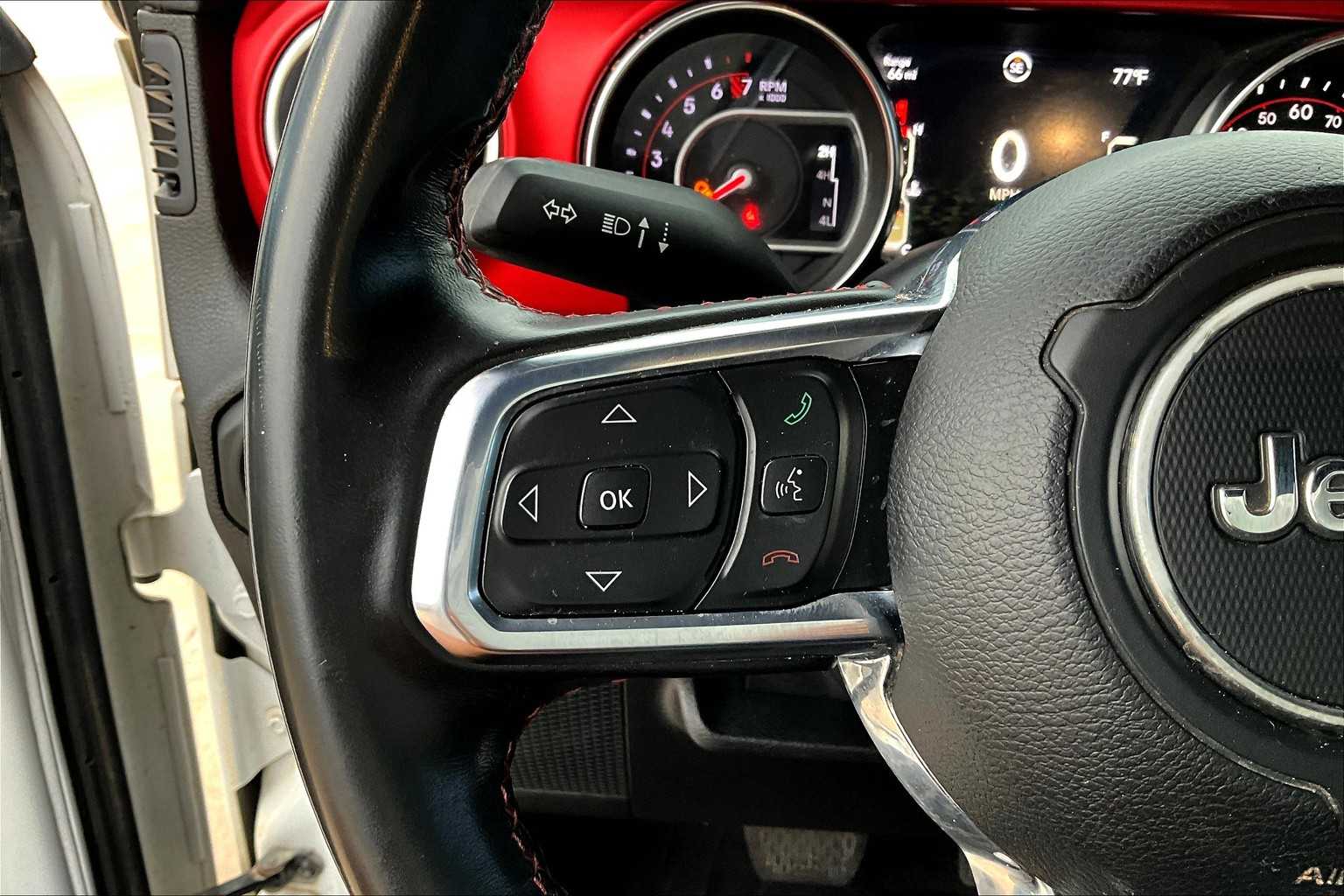 2020 Jeep Gladiator Rubicon photo 39
