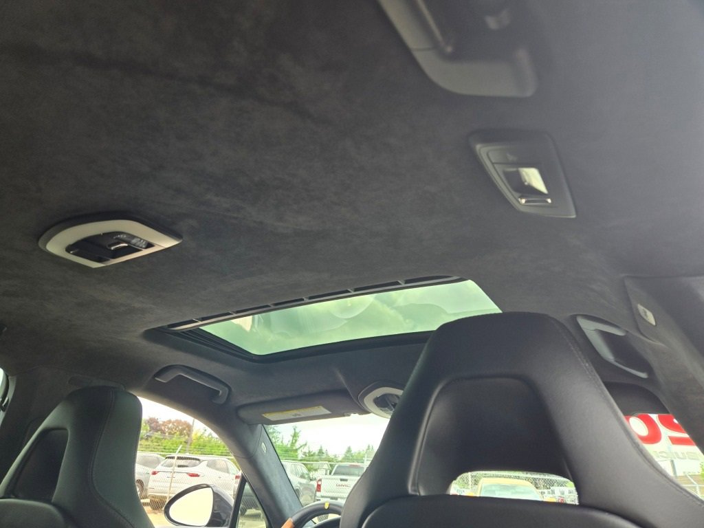 2015 Porsche Panamera GTS photo 15