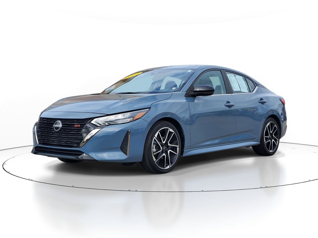 2024 Nissan Sentra SR photo 2