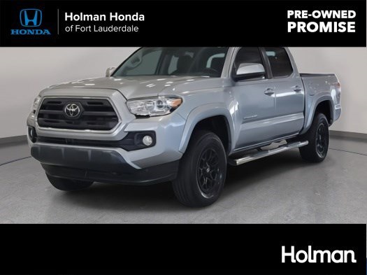2019 Toyota Tacoma SR5's photo