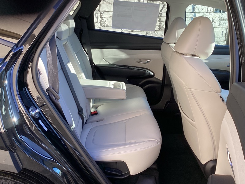 2025 Hyundai Tucson SEL Convenience photo 17