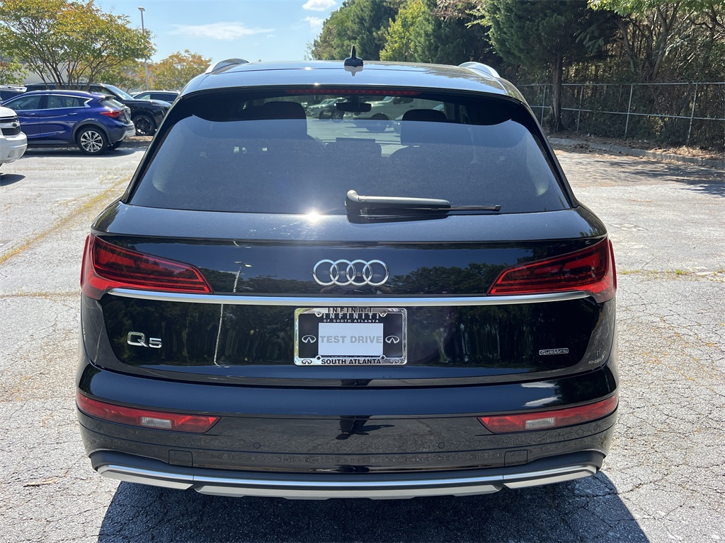 2021 Audi Q5 45 Premium photo 3