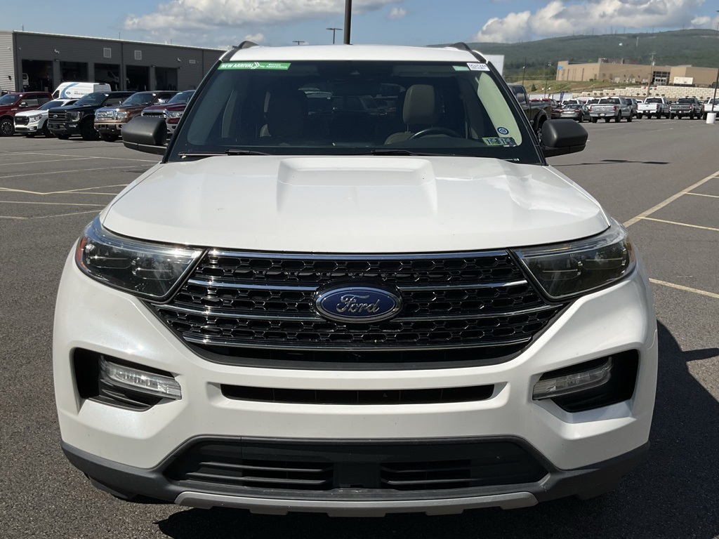 2020 Ford Explorer XLT photo 19