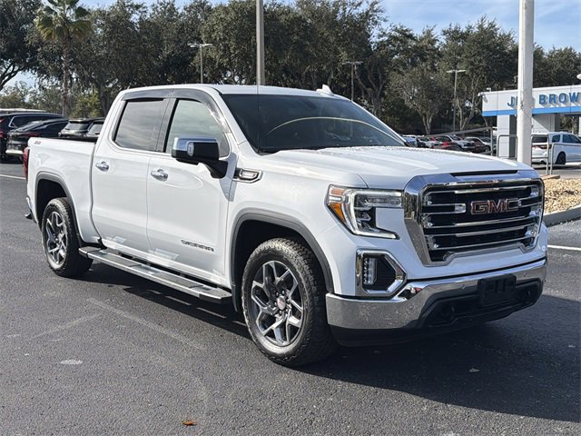 2022 GMC Sierra SLT's photo