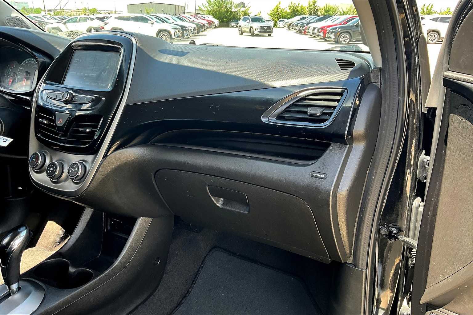 2018 Chevrolet Spark 1LT LT photo 18