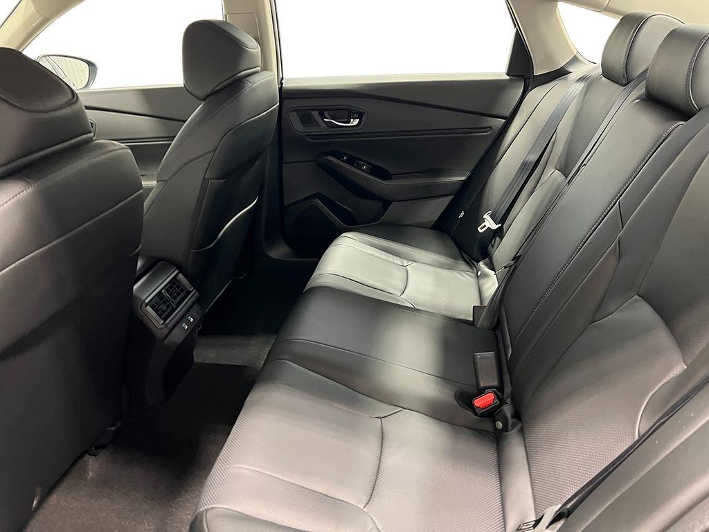 2025 Honda Accord Hybrid Touring photo 28