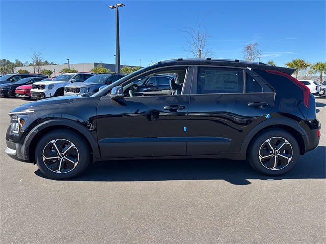 2026 Kia Niro EX Premium photo 2