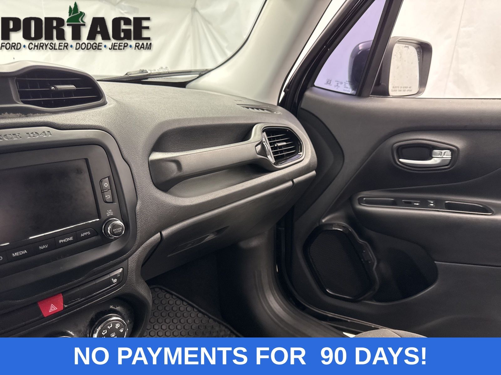 2017 Jeep Renegade Latitude North Edition photo 16