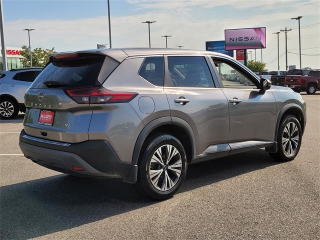 2023 Nissan Rogue SV photo 3