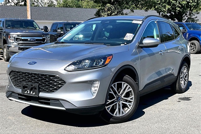 2022 Ford Escape SEL photo 3