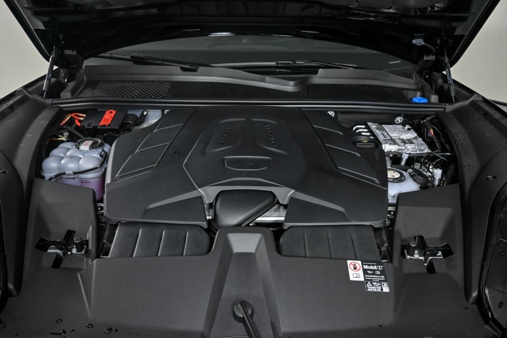 2025 Porsche Cayenne E-Hybrid S photo 32