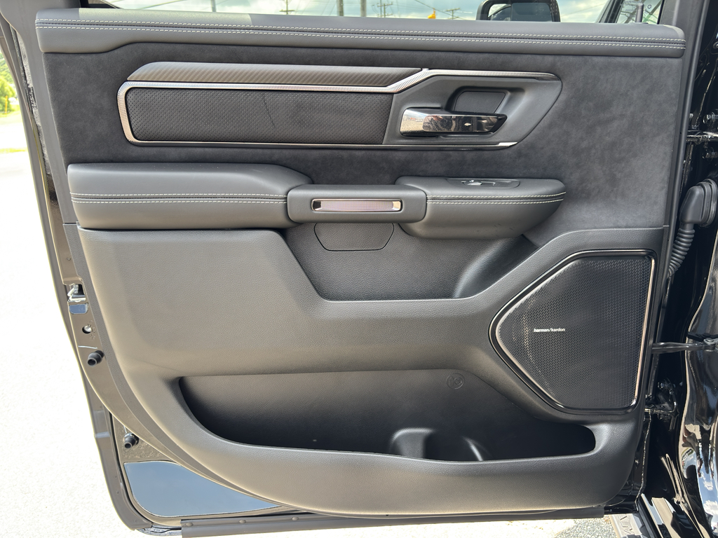 2025 Ram 1500 RHO photo 20