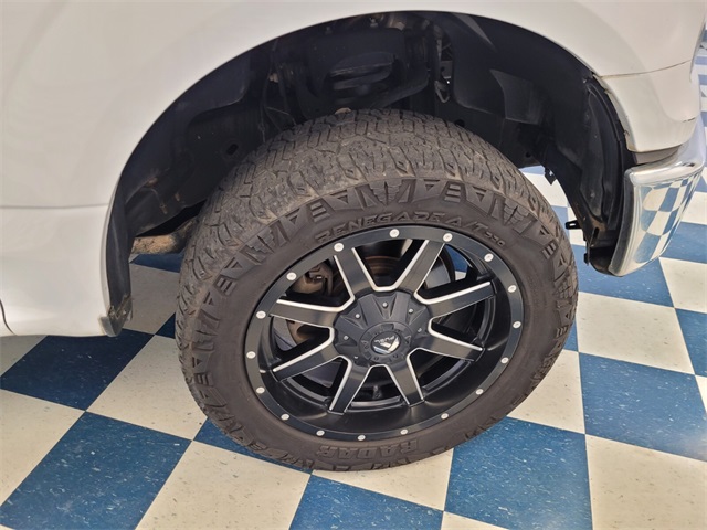 2016 Ford F-150 XL photo 13