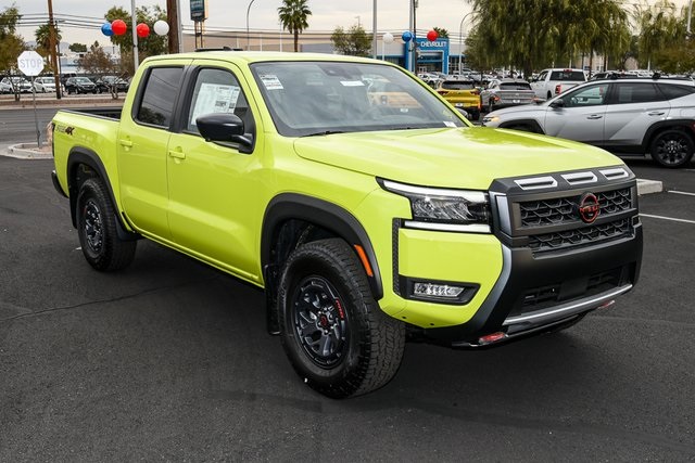 2026 Nissan Frontier PRO-4X's photo