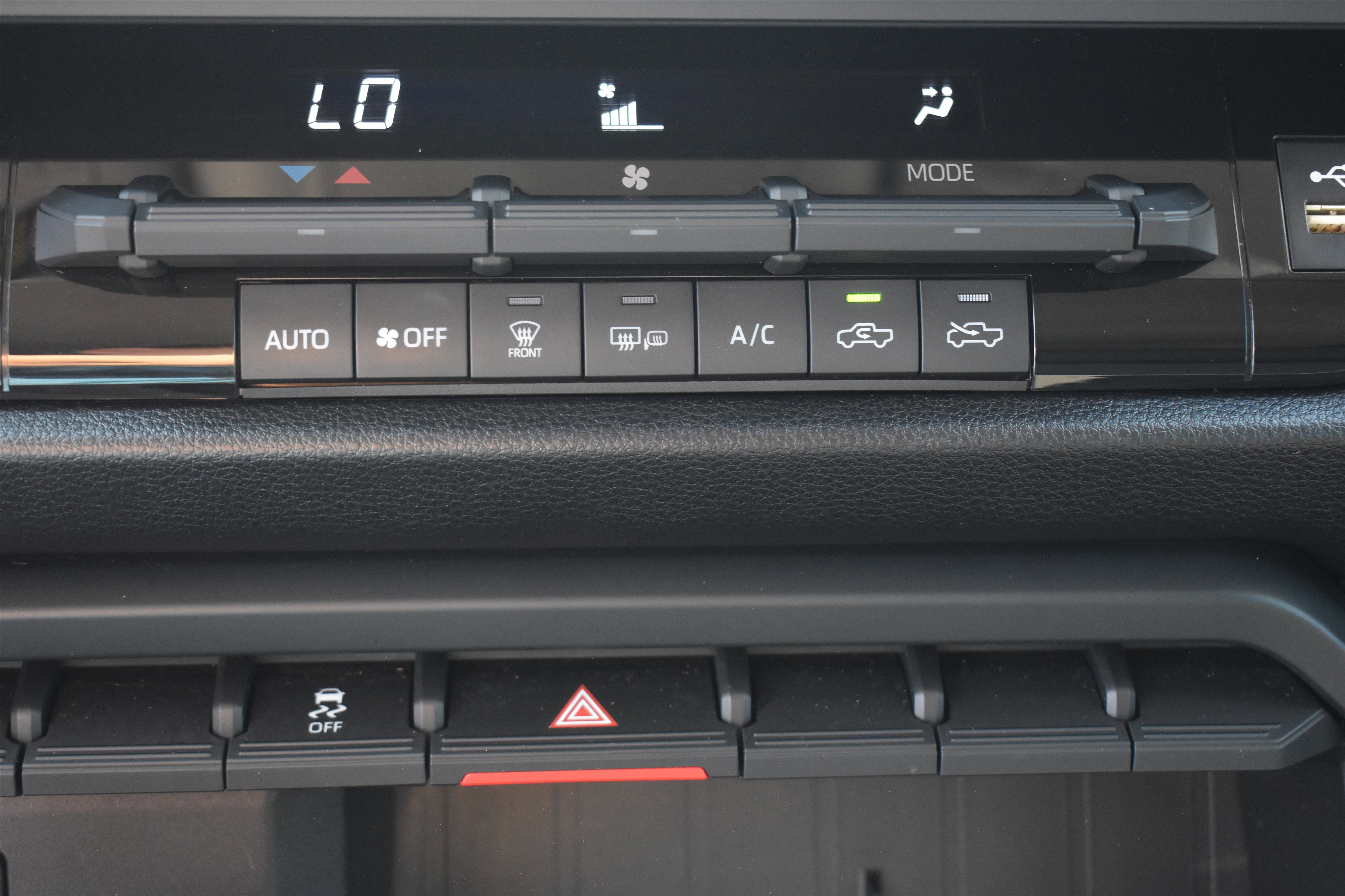 2024 Toyota Tundra SR5 photo 14