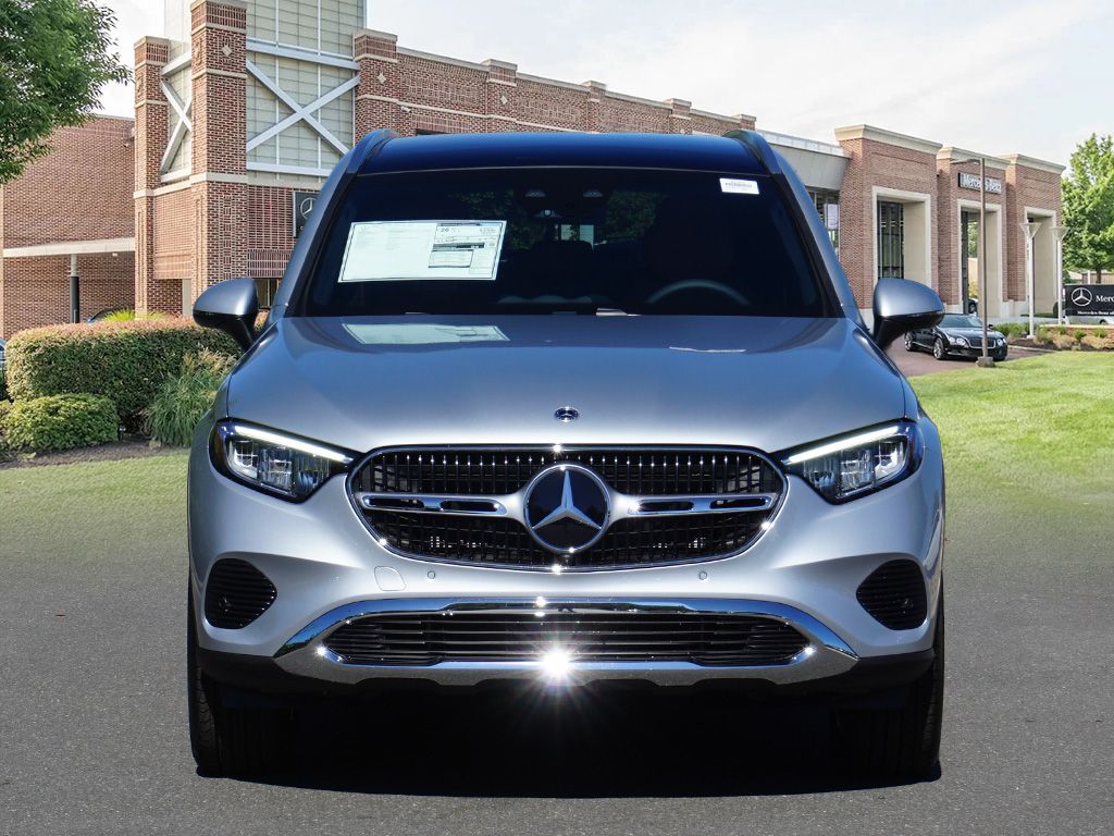 2026 Mercedes Benz GLC 300 4MATIC photo 2