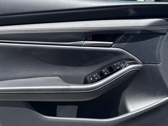 2025 Mazda Mazda3 Sedan 2.5 Select Sport photo 18