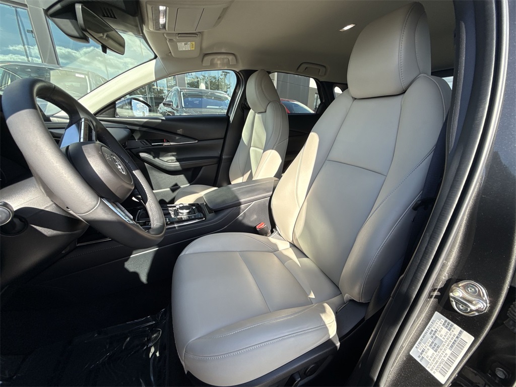 2023 Mazda CX-30 2.5 S Preferred photo 11