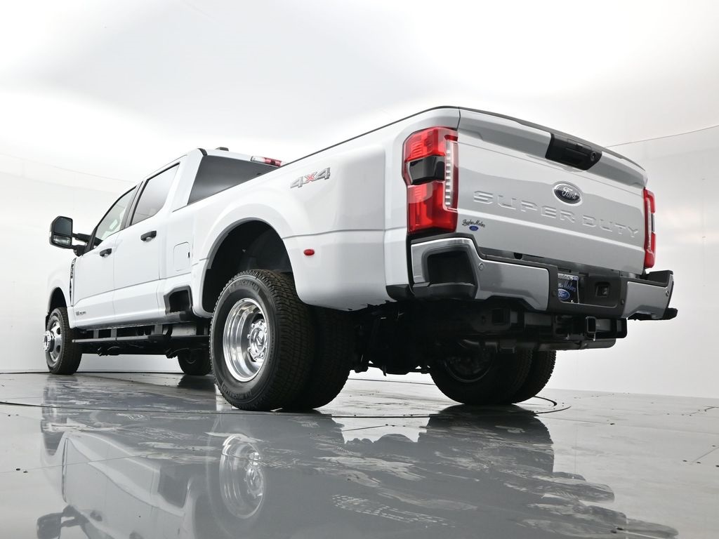2026 Ford F-350 XLT photo 44