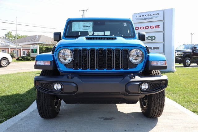 2025 Jeep Gladiator Sport S photo 4