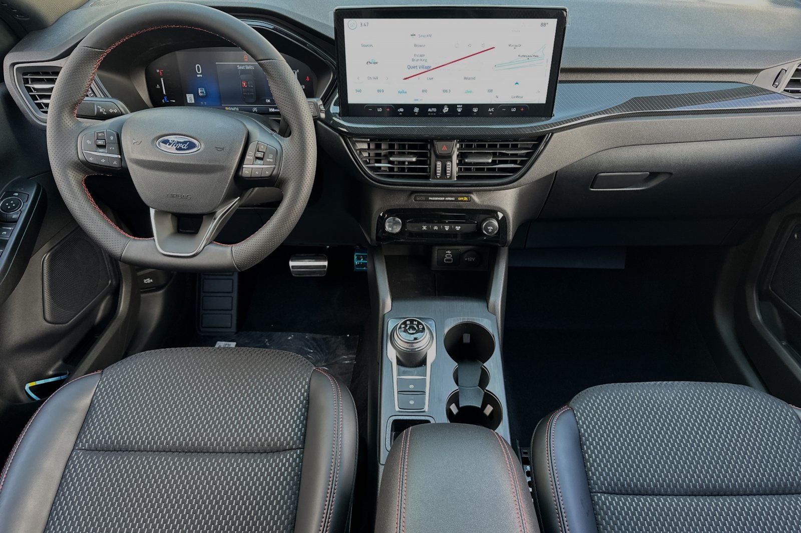 2024 Ford Escape ST-Line photo 9