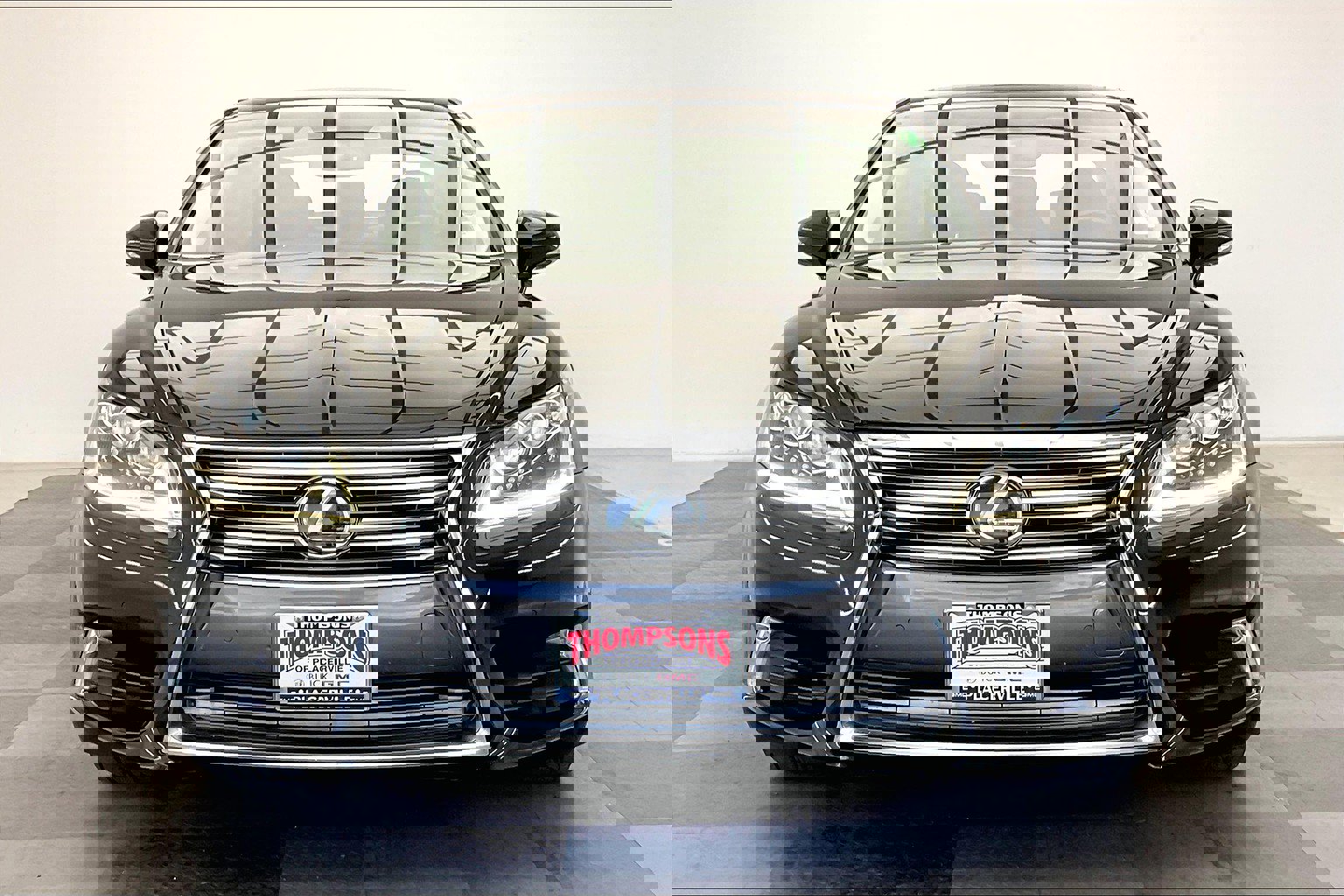 2015 Lexus LS 460 L photo 2