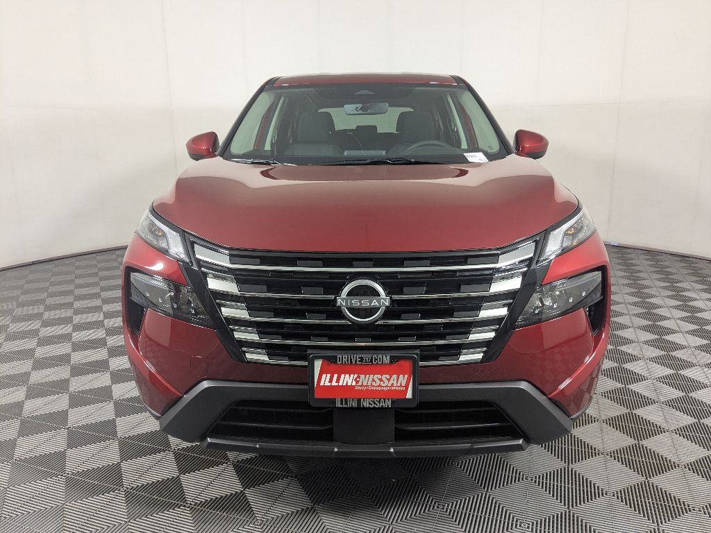 2026 Nissan Rogue SV photo 2