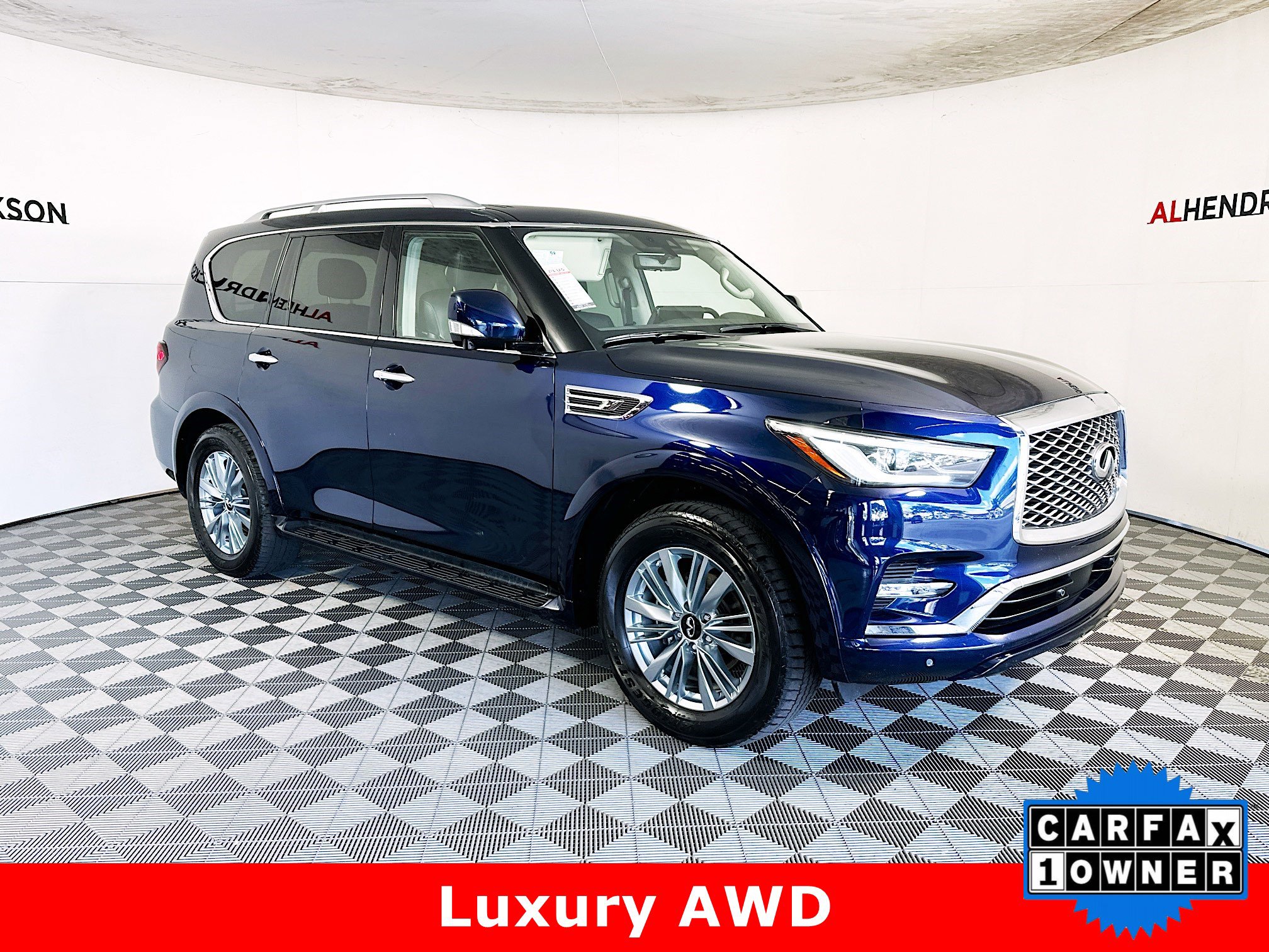2024 INFINITI QX80 Luxe 4WD's photo
