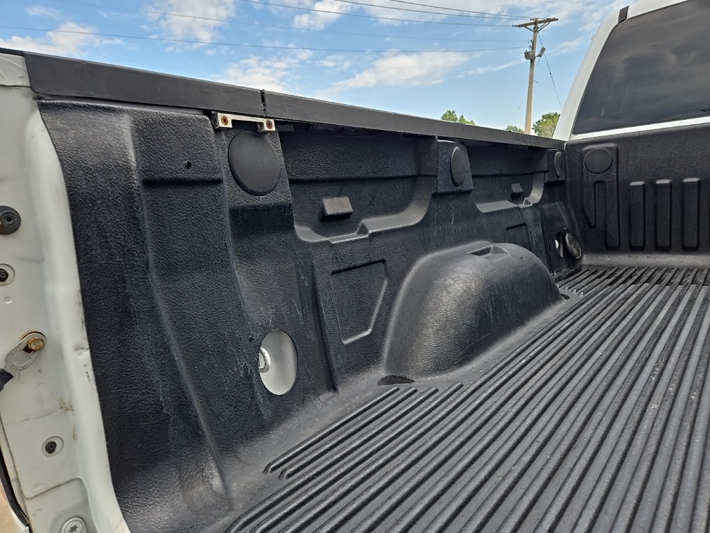 2015 Gmc Sierra Base photo 27