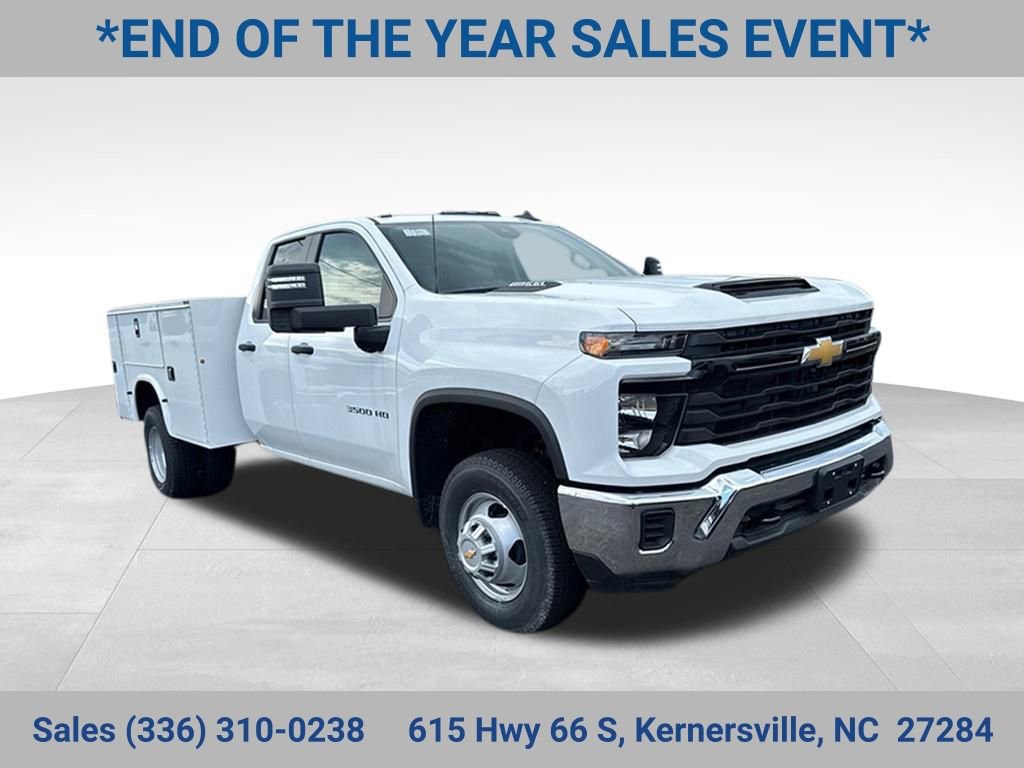 2024 Chevrolet Silverado 3500HD Work Truck's photo