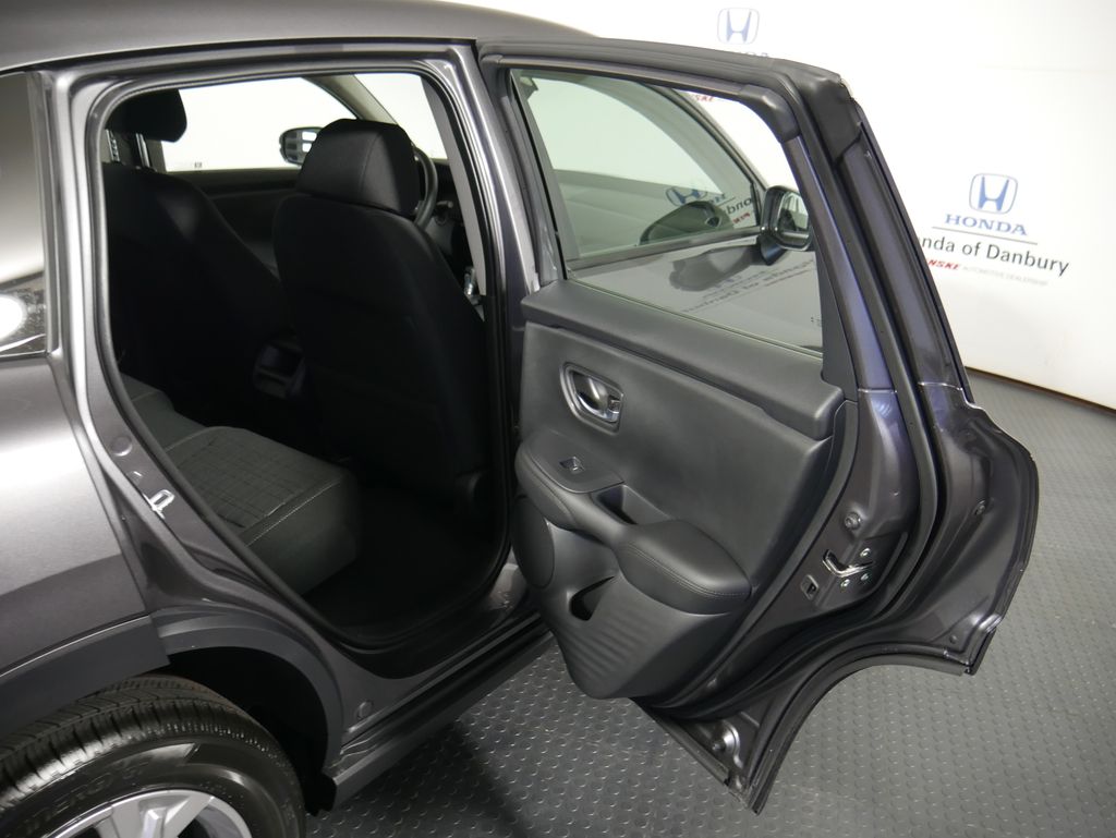 2026 Honda HR-V LX photo 6