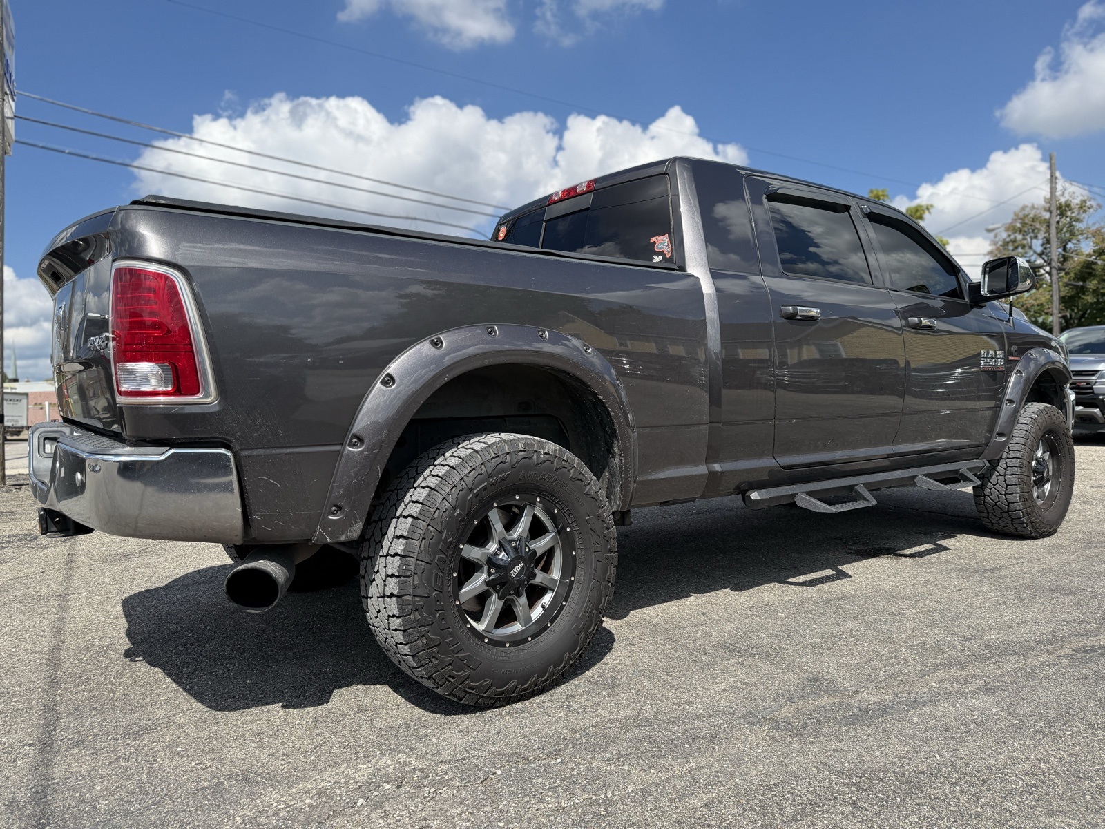2018 Ram 2500 Laramie photo 7