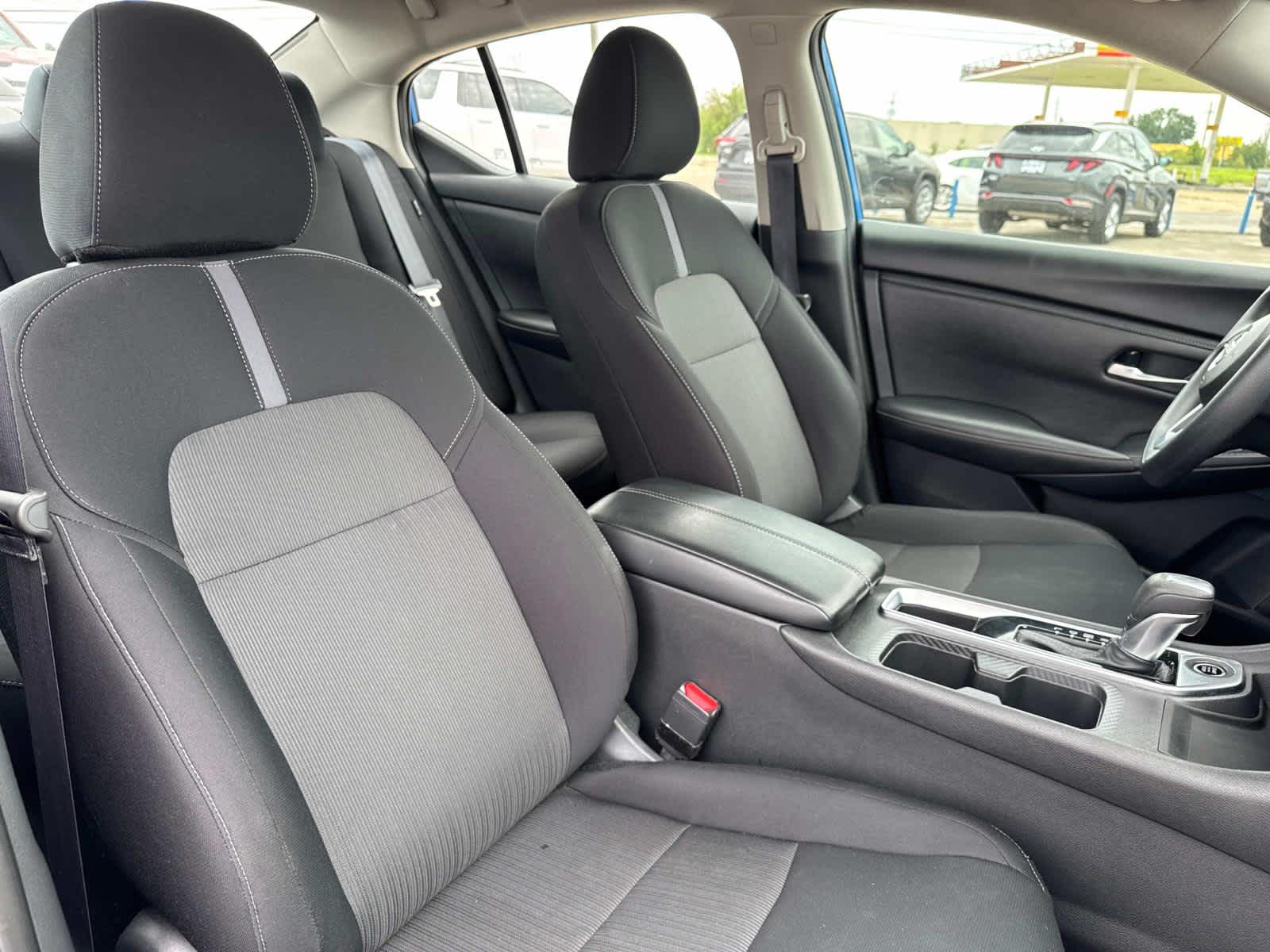 2024 Nissan Sentra SV photo 24