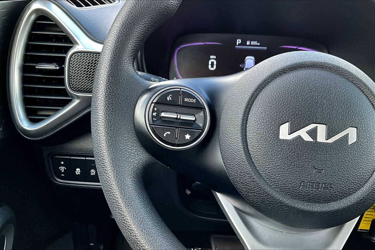 2023 Kia Soul LX S photo 20