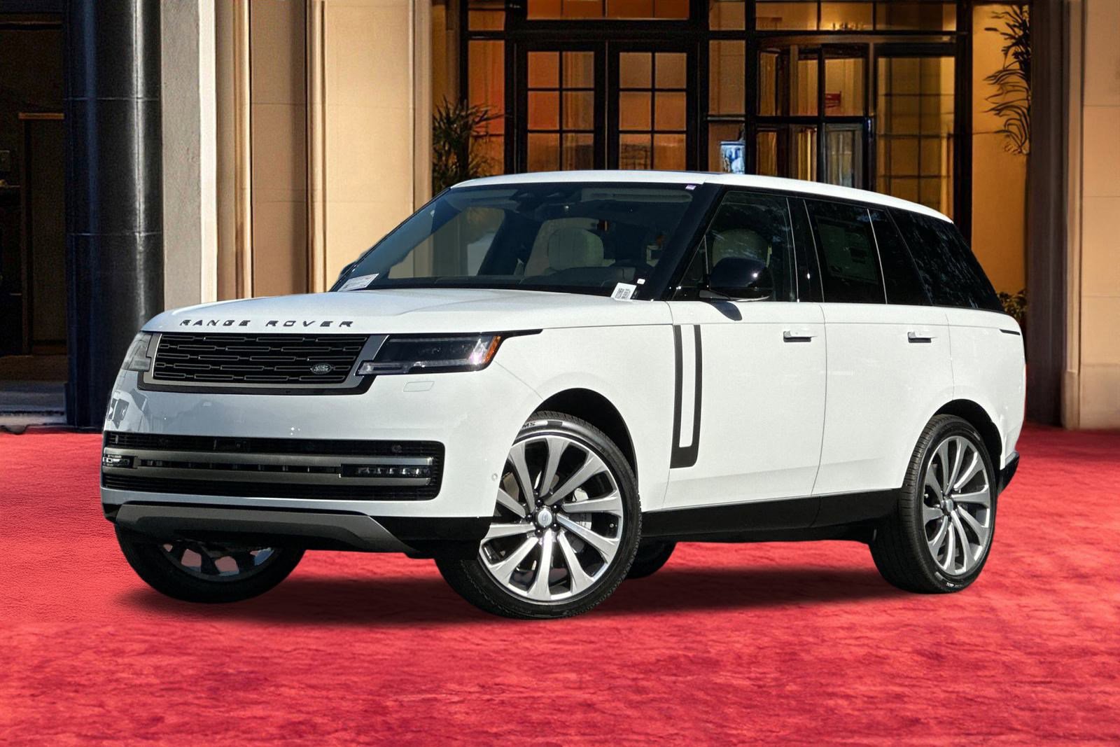 2025 Land Rover Range Rover SE's photo