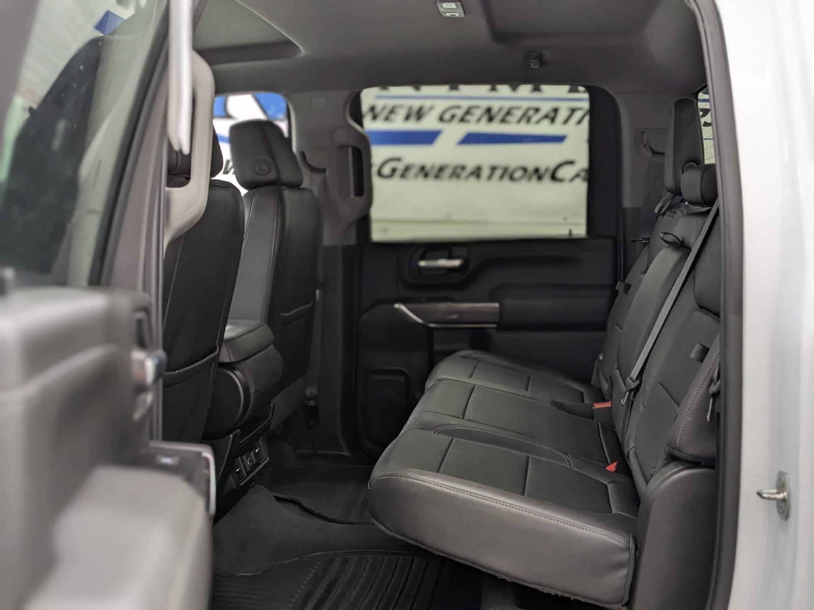2022 Chevrolet Silverado 2500HD LTZ photo 20